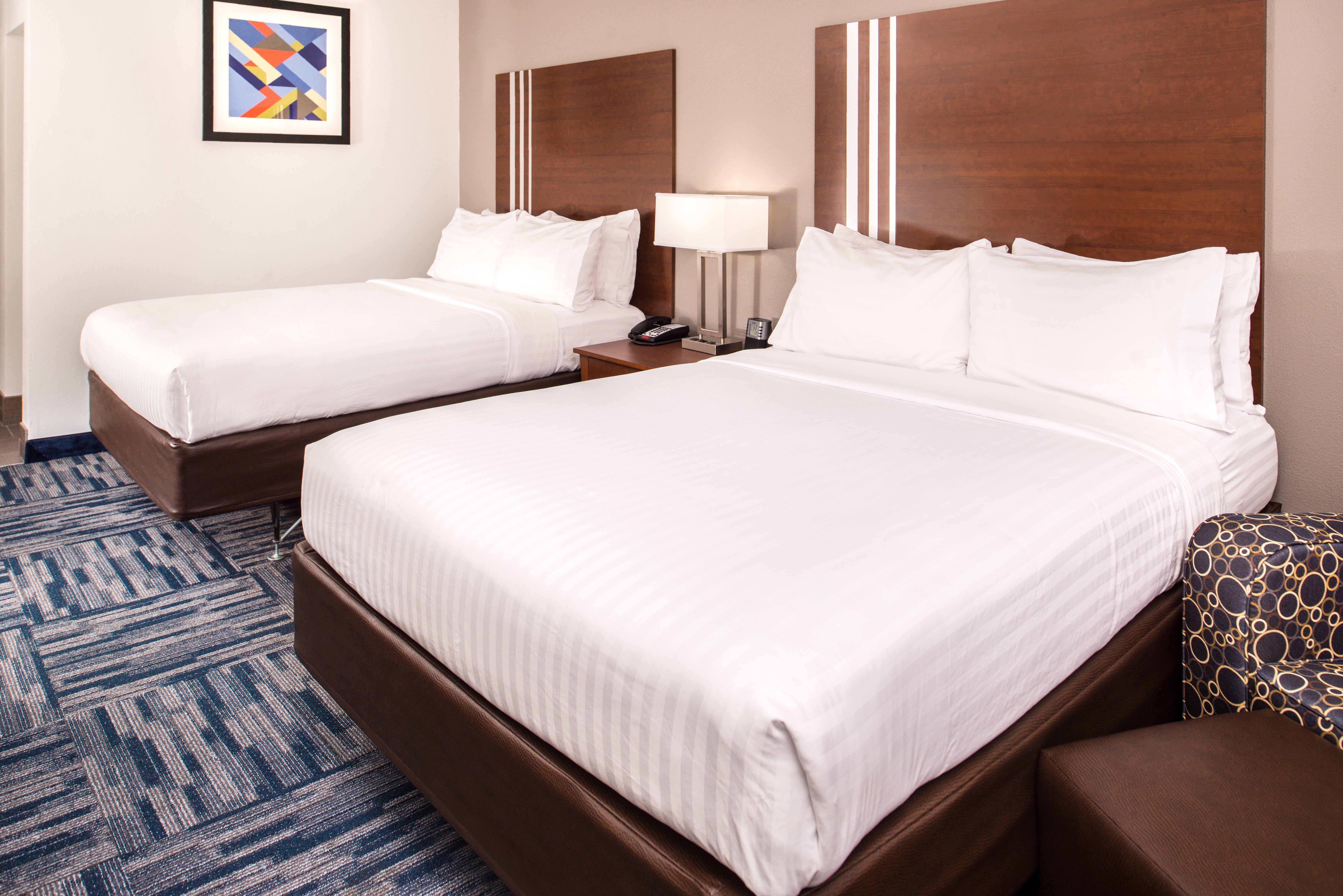 Holiday Inn Express & Suites Alamogordo Highway 54/70 By Ihg Exterior photo