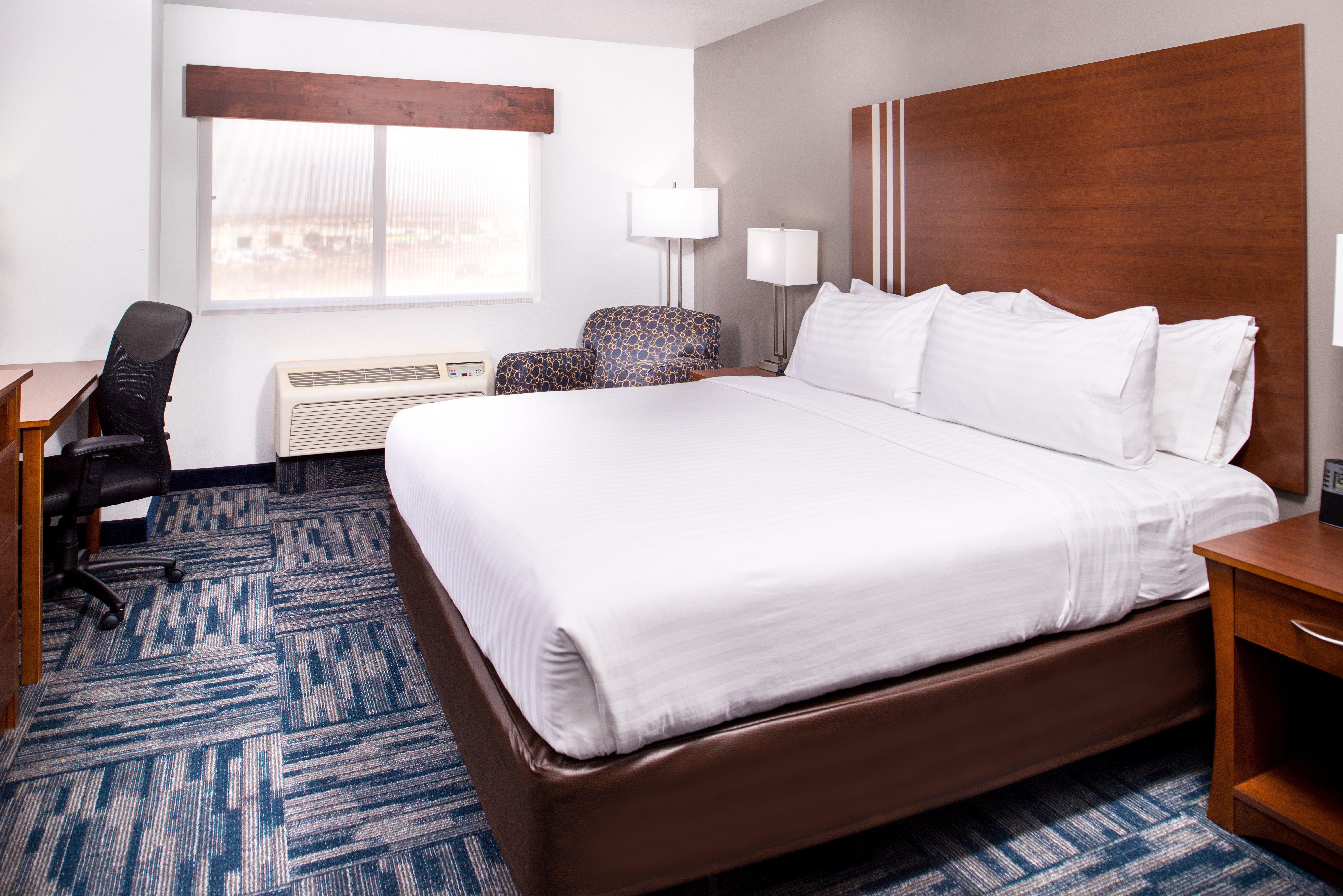Holiday Inn Express & Suites Alamogordo Highway 54/70 By Ihg Exterior photo
