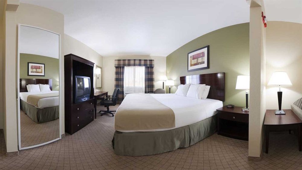 Holiday Inn Express & Suites Alamogordo Highway 54/70 By Ihg Exterior photo